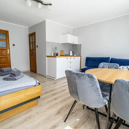 Niebieska Privatunterkunft *